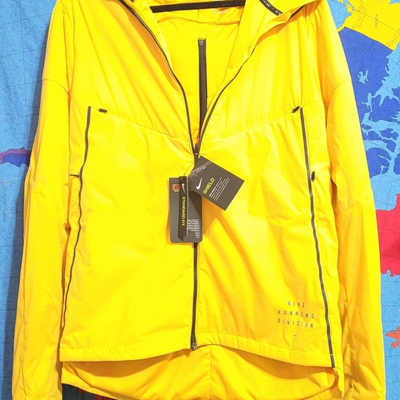 Men's Nike Run Division Yellow Hooded Running Jacket CU7889-743 Size Small - Picture 2 of 11